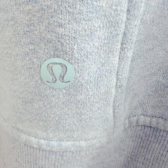 LULULEMON Light Blue Crewneck Sweatshirt Kangaroo Pocket Size 12 - Picture 5 of 6